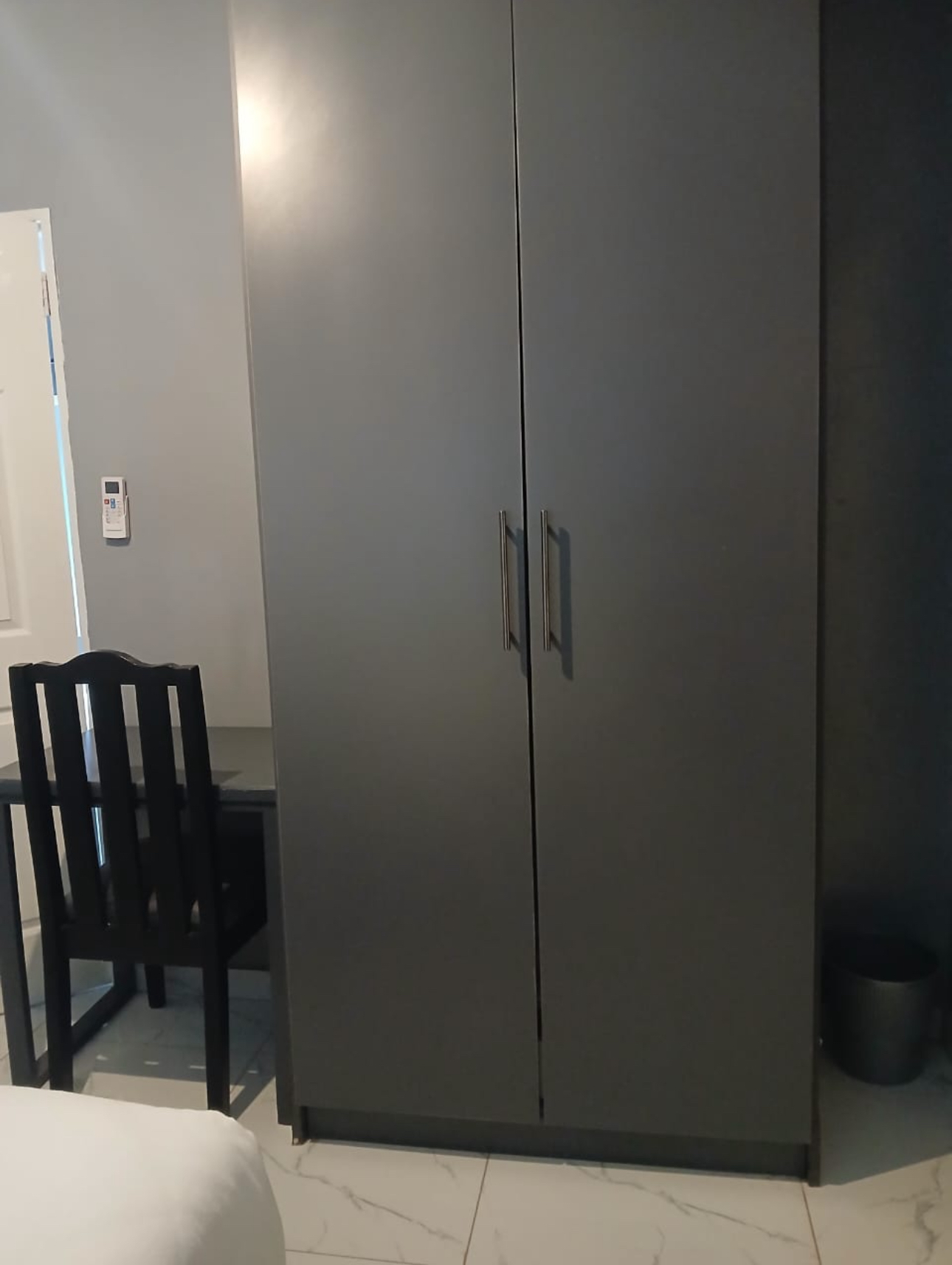 Standard Single Room - Wardrobe and Workspace